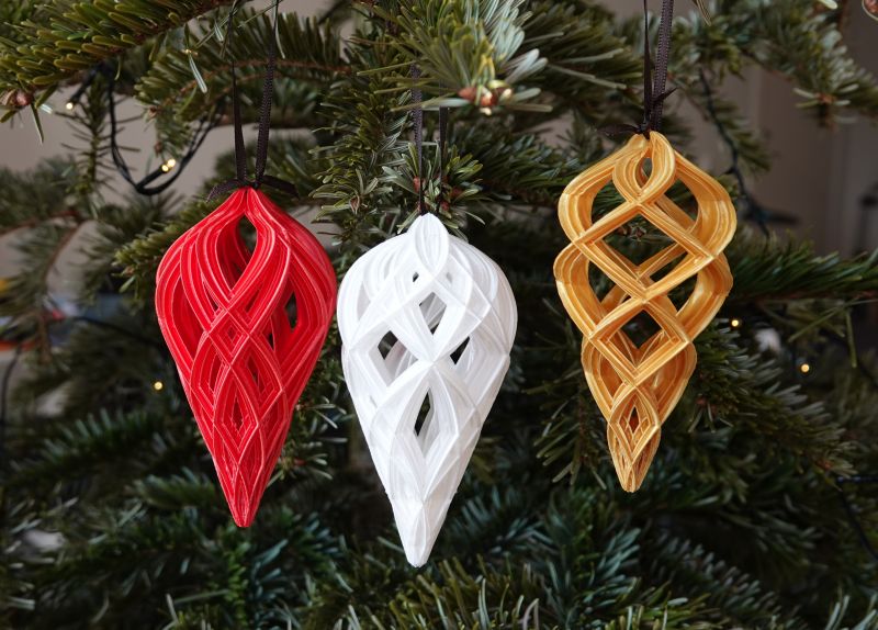 Christmas Teardrop Ornaments