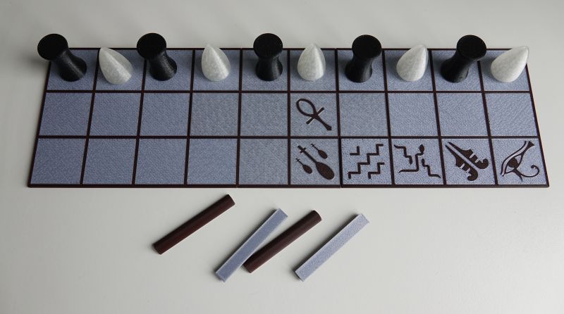 Senet: Ancient Egyptian Board Game