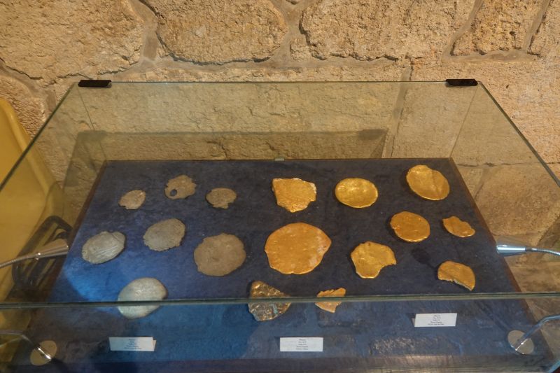 Viewing photos→2025→2025-10-25→040