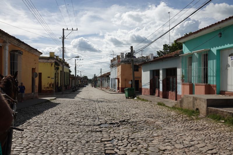 Viewing photos→2025→2025-10-27→030