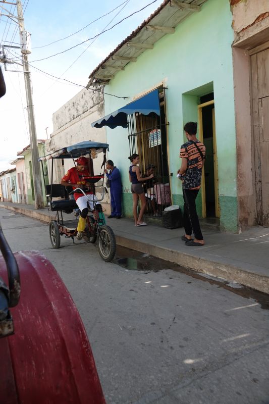 Viewing photos→2025→2025-10-27→039