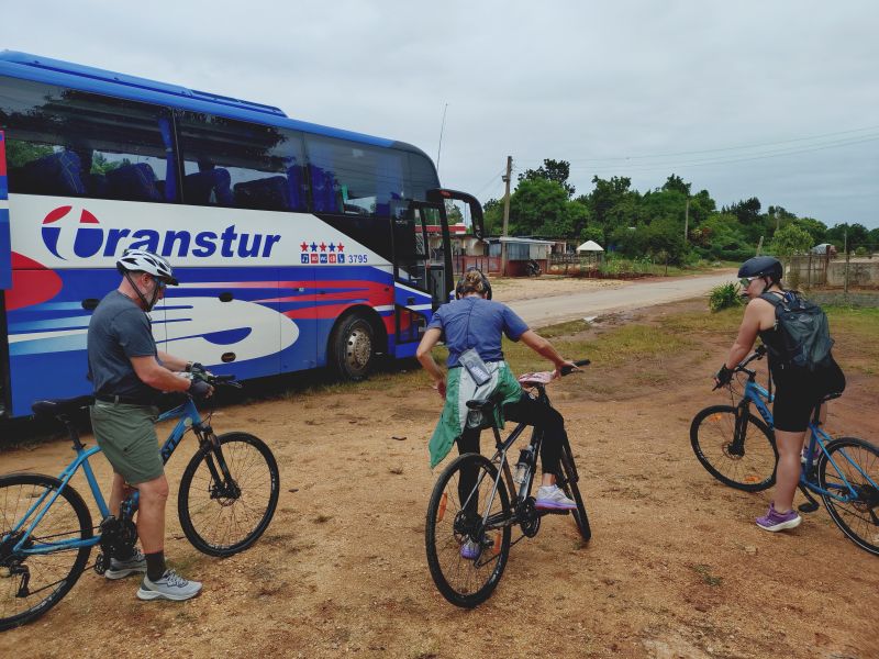 Viewing photos→2025→2025-10-27→101