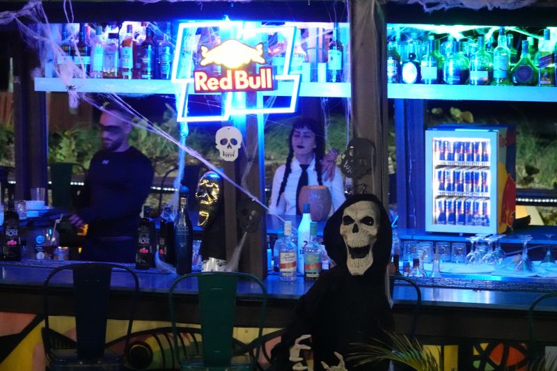 Viewing photos→2025→2025-10-27→118