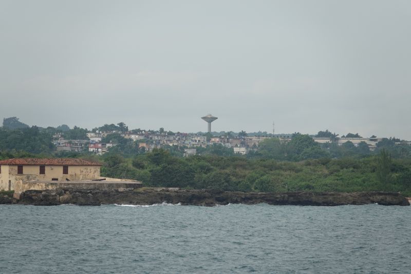 Viewing photos→2025→2025-10-27→129