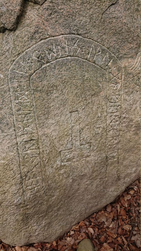 Viewing photos→Misc→2023→014