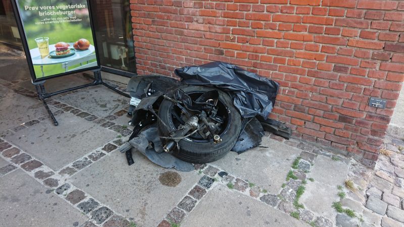 Viewing photos→Misc→2023→057